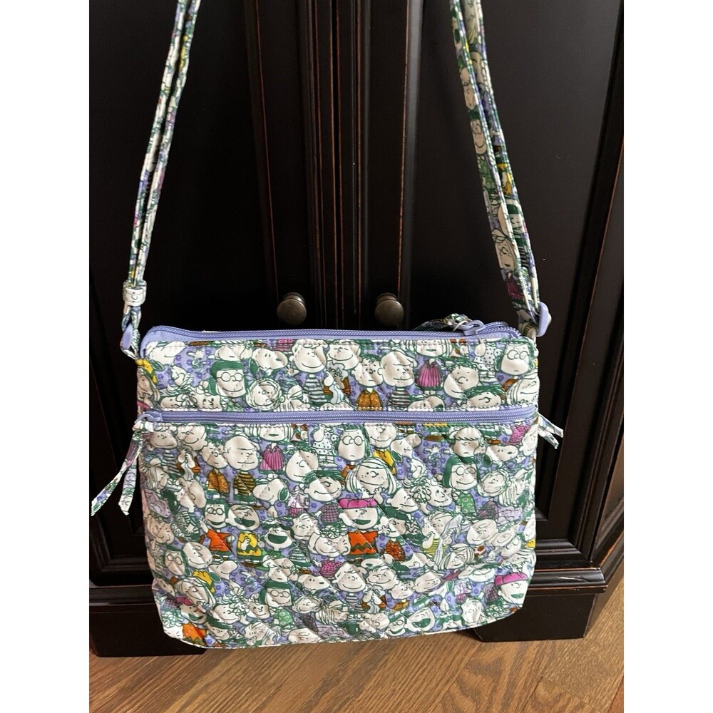 Vera Bradley Peanuts Original Zip Hipster Crossbody PEANUTS PALS Snoopy Bag NWT